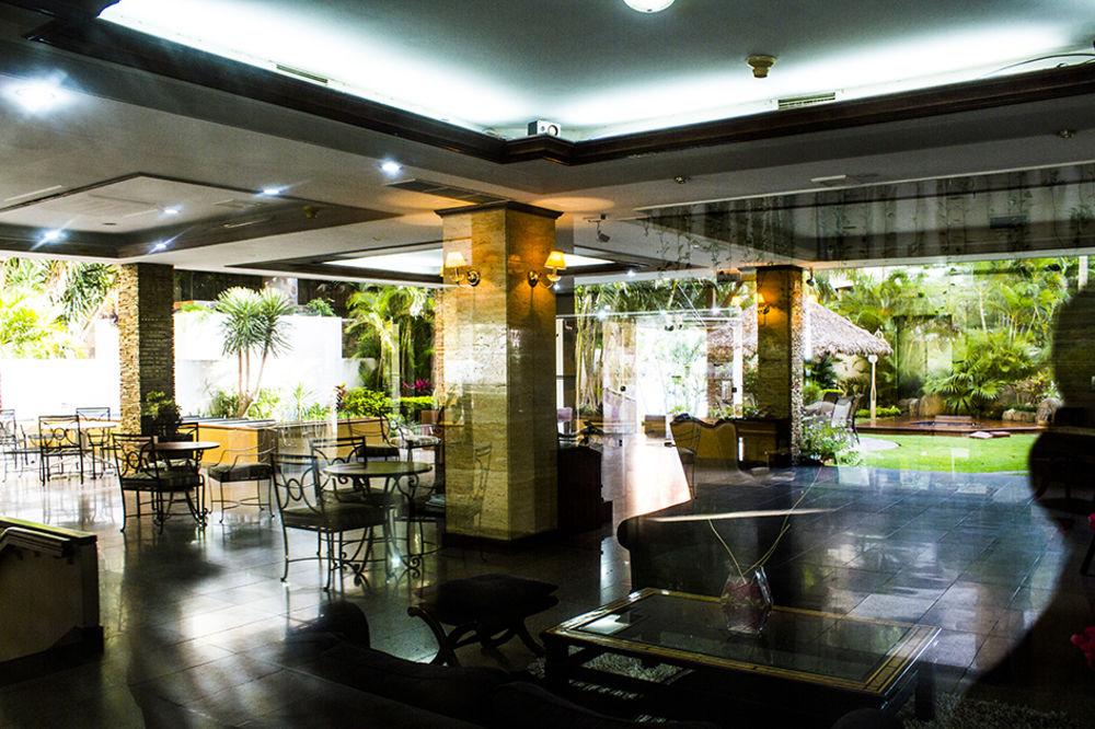 Apart Hotel Toborochi Santa Cruz de La Sierra Exteriör bild